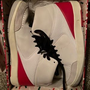 Air Jordan Retro 2 SE Nina Chanel Abney